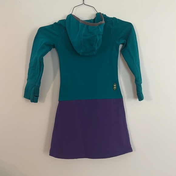 Peekaboo  Beans dress - Picture 6 of 12